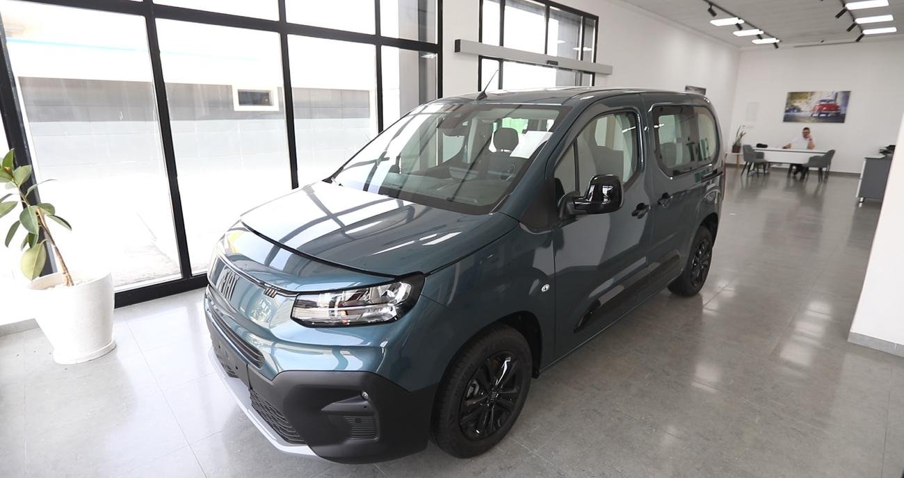 Showroom Atlas Speed Racer Auto